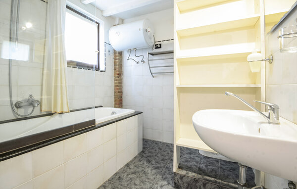 Location de vacances - Palaia , Italie - ITP020 701