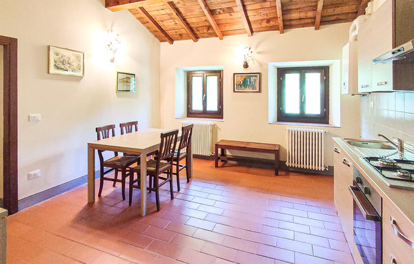 Apartment - Subbiano , Italy - ITR017 3
