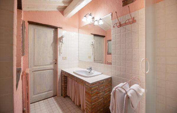 Casa vacanze - Castiglion Fiorentino , Italia - ITR020 701