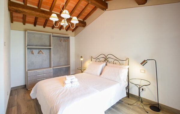 Domy wakacyjne - Castel Focognano , Wlochy - ITR038 601