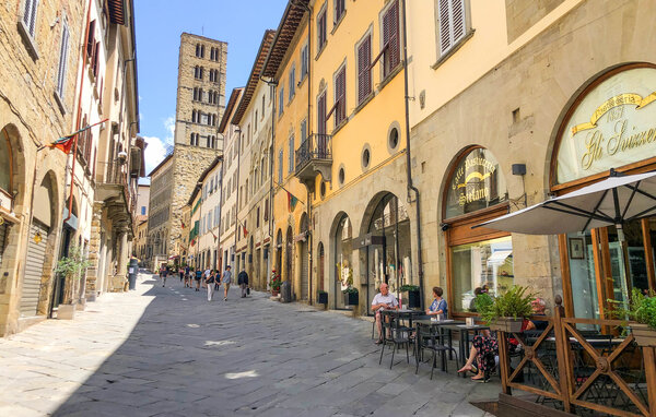 Casa vacanze - Castiglion Fiorentino , Italia - ITR049 903