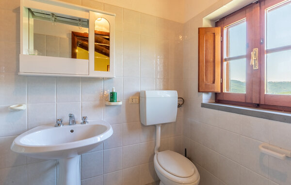 Semesterhus - Monterchi , Italien - ITR078 702