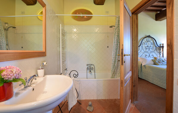 Domy wakacyjne - Subbiano , Wlochy - ITR097 704