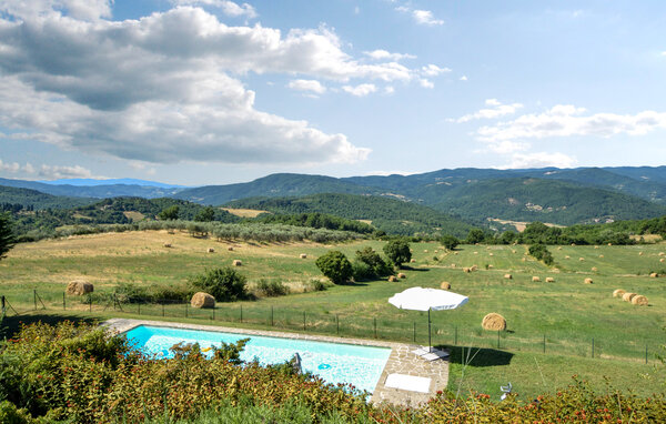 Domy wakacyjne - Subbiano , Wlochy - ITR097 2