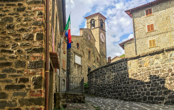 Semesterhus - Ortignano Raggiolo , Italien - ITR100 901