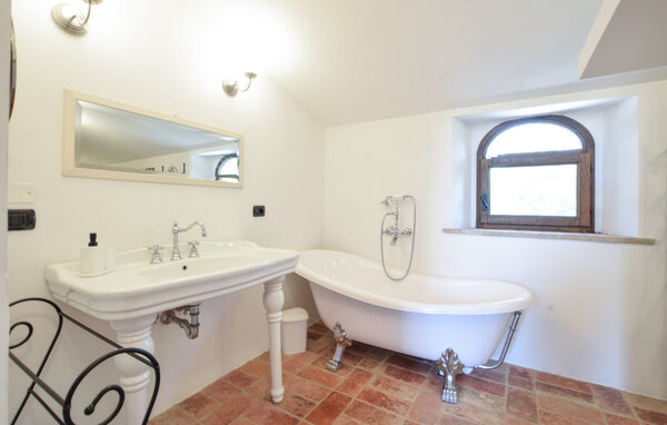 Vakantiehuis - Arezzo (AR) , Italië - ITR102 701