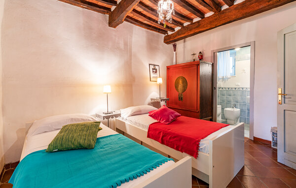 Holiday Home - Cortona , Italy - ITR117 603