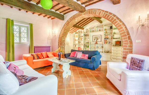 Holiday Home - Cortona , Italy - ITR117 301