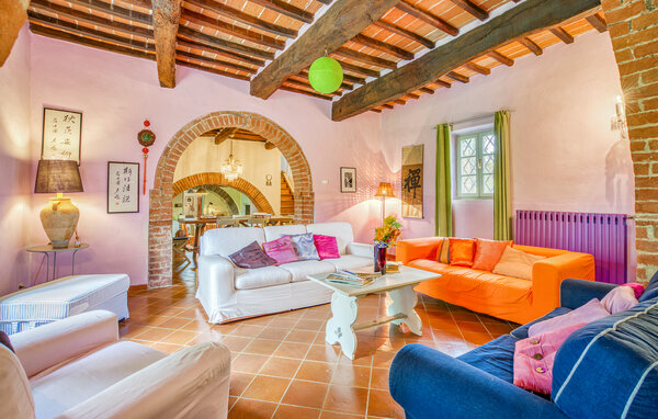 Holiday Home - Cortona , Italy - ITR117 4