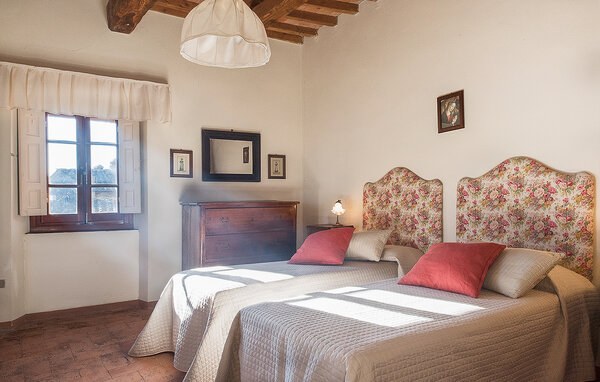 Apartment - Pergine Valdarno , Italy - ITR120 603
