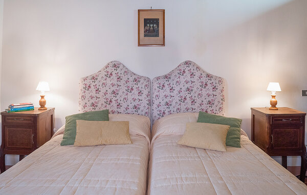 Apartment - Pergine Valdarno , Italy - ITR121 604
