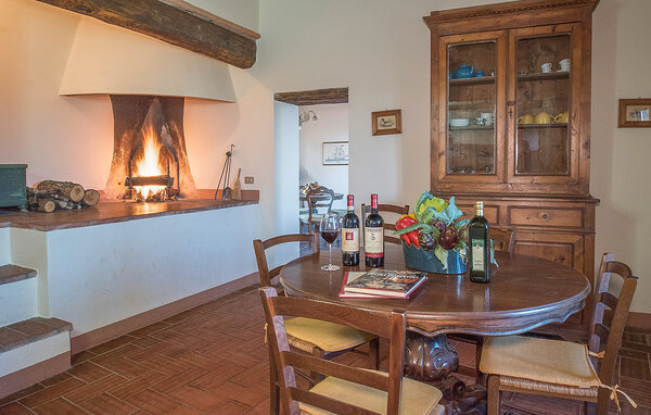 Apartment - Pergine Valdarno , Italy - ITR121 4