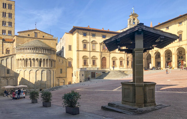 Holiday Home - Arezzo , Italy - ITR127 9