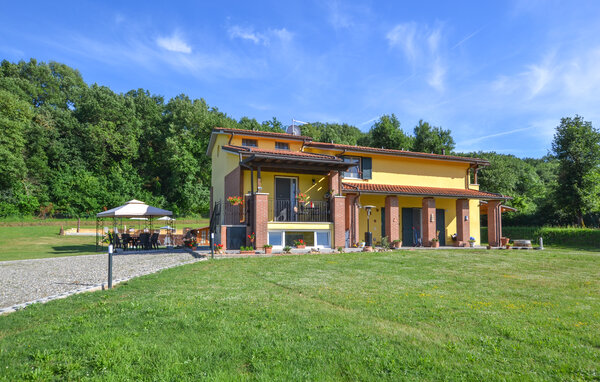 Holiday Home - Arezzo , Italy - ITR127 2