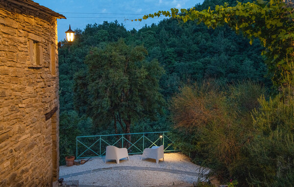 Domy wakacyjne - Badia Tedalda , Wlochy - ITR133 804