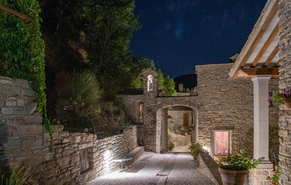 Domy wakacyjne - Badia Tedalda , Wlochy - ITR133 81