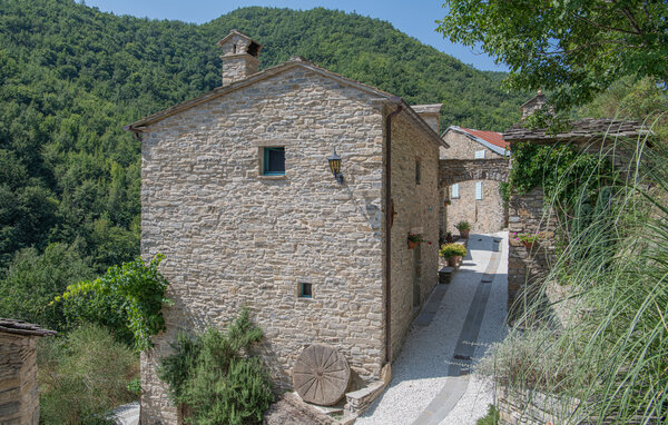 Domy wakacyjne - Badia Tedalda , Wlochy - ITR133 82