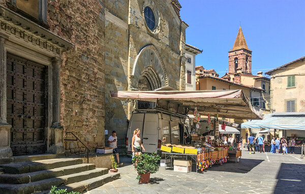 Semesterhus - Monte San Savino , Italien - ITR135 902