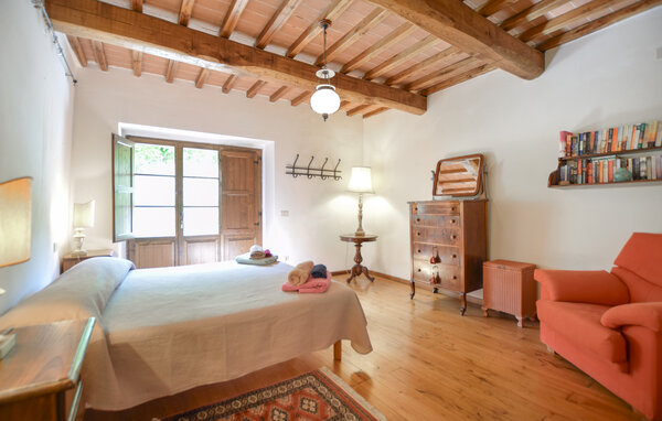 Holiday Home - Caprese Michelangelo , Italy - ITR136 603