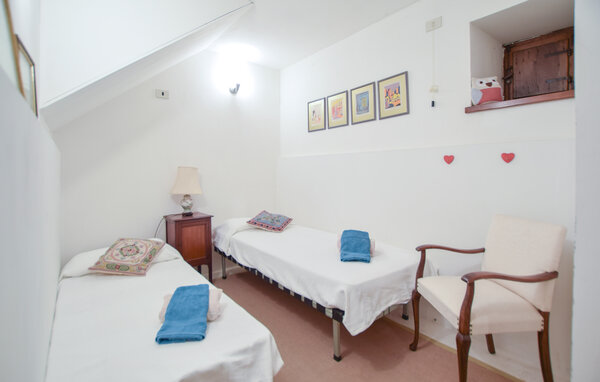 Holiday Home - Caprese Michelangelo , Italy - ITR136 604
