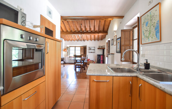 Holiday Home - Caprese Michelangelo , Italy - ITR136 402