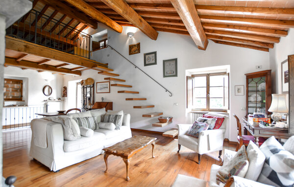 Holiday Home - Caprese Michelangelo , Italy - ITR136 3