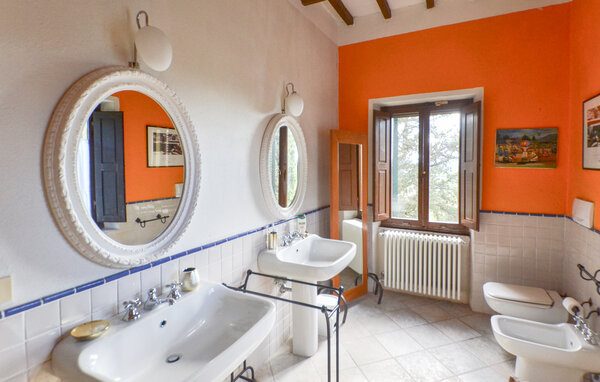 Apartment - Arezzo , Italy - ITR139 701