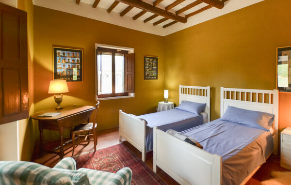 Apartment - Arezzo , Italy - ITR139 602