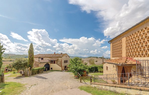 Holiday Home - Casole d´Elsa , Italy - ITS005 901