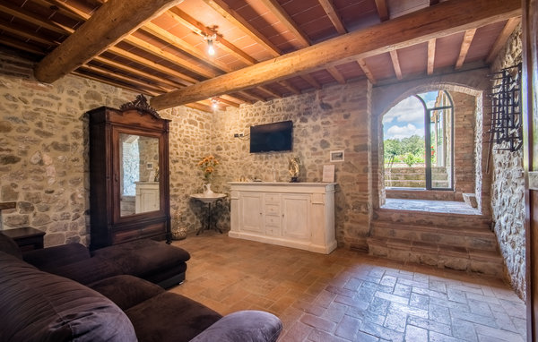 Holiday Home - Casole d'Elsa , Italy - ITS092 301