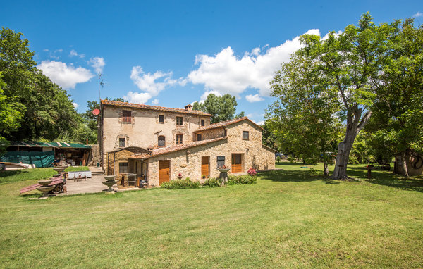 Holiday Home - Casole d'Elsa , Italy - ITS092 81