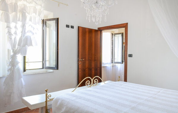 Apartment - Siena , Italy - ITS233 601