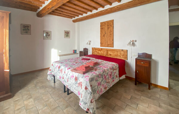 Apartment - Murlo , Italy - ITS280 601