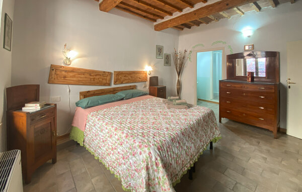 Apartment - Murlo , Italy - ITS280 606