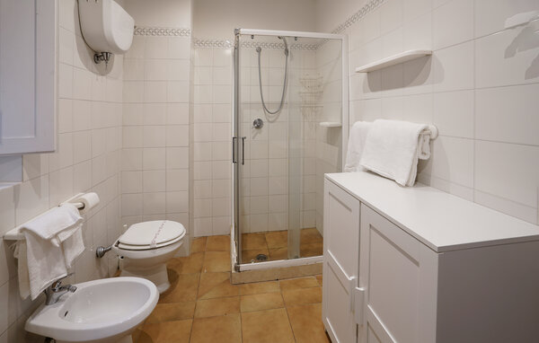 Apartment - Siena , Italy - ITS690 701