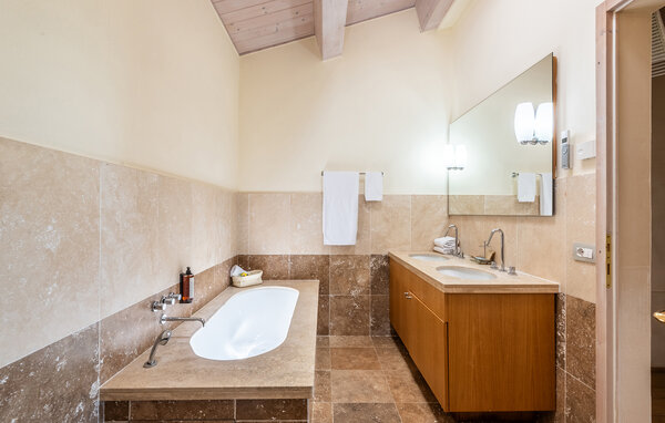 Holiday Home - Trequanda , Italy - ITS715 701