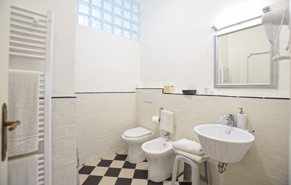 Feriehuse - Pistoia , Italien - ITT013 703