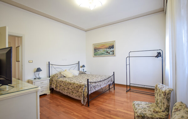 Feriehuse - Pistoia , Italien - ITT013 6