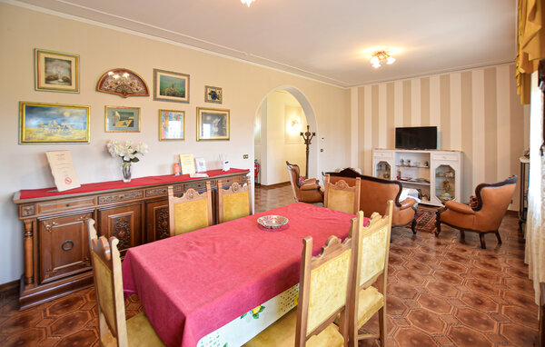 Feriehuse - Pistoia , Italien - ITT013 304