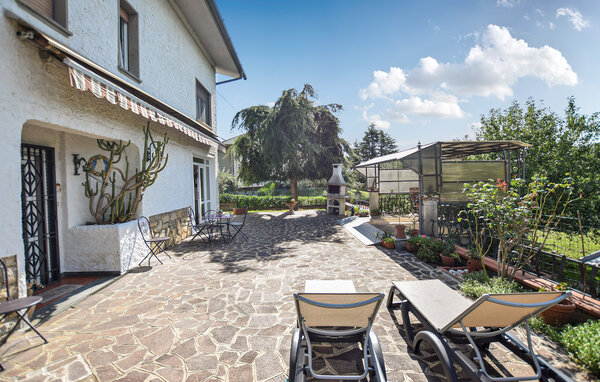 Feriehuse - Pistoia , Italien - ITT013 102