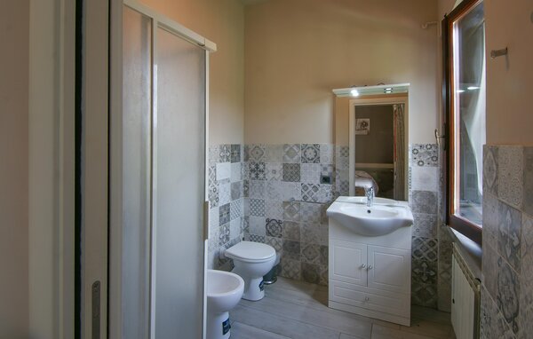 Semesterhus - Serravalle Pistoiese , Italien - ITT017 704