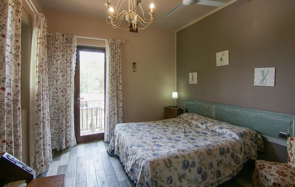 Semesterhus - Serravalle Pistoiese , Italien - ITT017 601