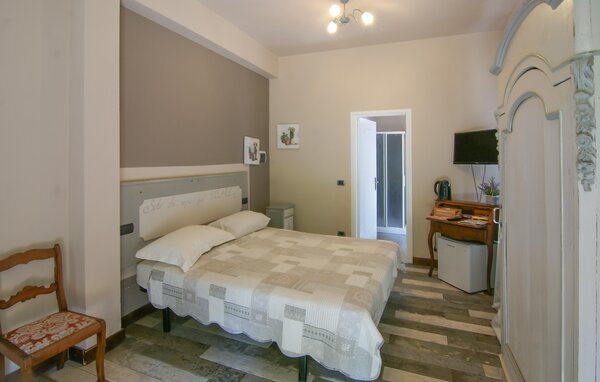 Semesterhus - Serravalle Pistoiese , Italien - ITT017 603