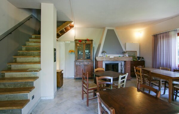 Semesterhus - Serravalle Pistoiese , Italien - ITT017 301