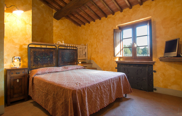 Semesterhus - Serravalle Pistoiese , Italien - ITT240 602