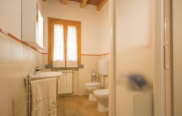 Vakantiehuis - Montecatini , Italië - ITT249 701