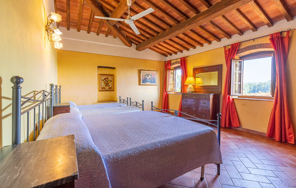 Casa vacanze - Marliana , Italia - ITT351 602