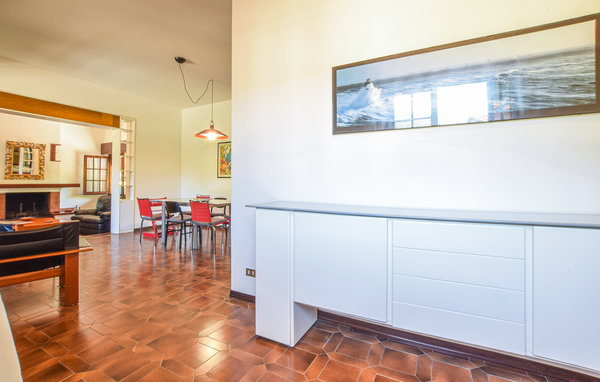 Holiday Home - Camaiore , Italy - ITV021 302
