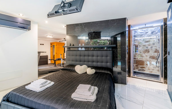 Ferienwohnung - Lido di Camaiore , Italien - ITV056 601