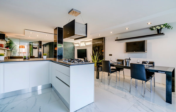 Ferienwohnung - Lido di Camaiore , Italien - ITV056 402